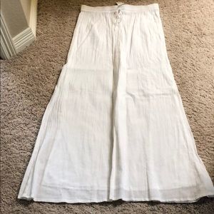NWT Gap Skirt- White (long)